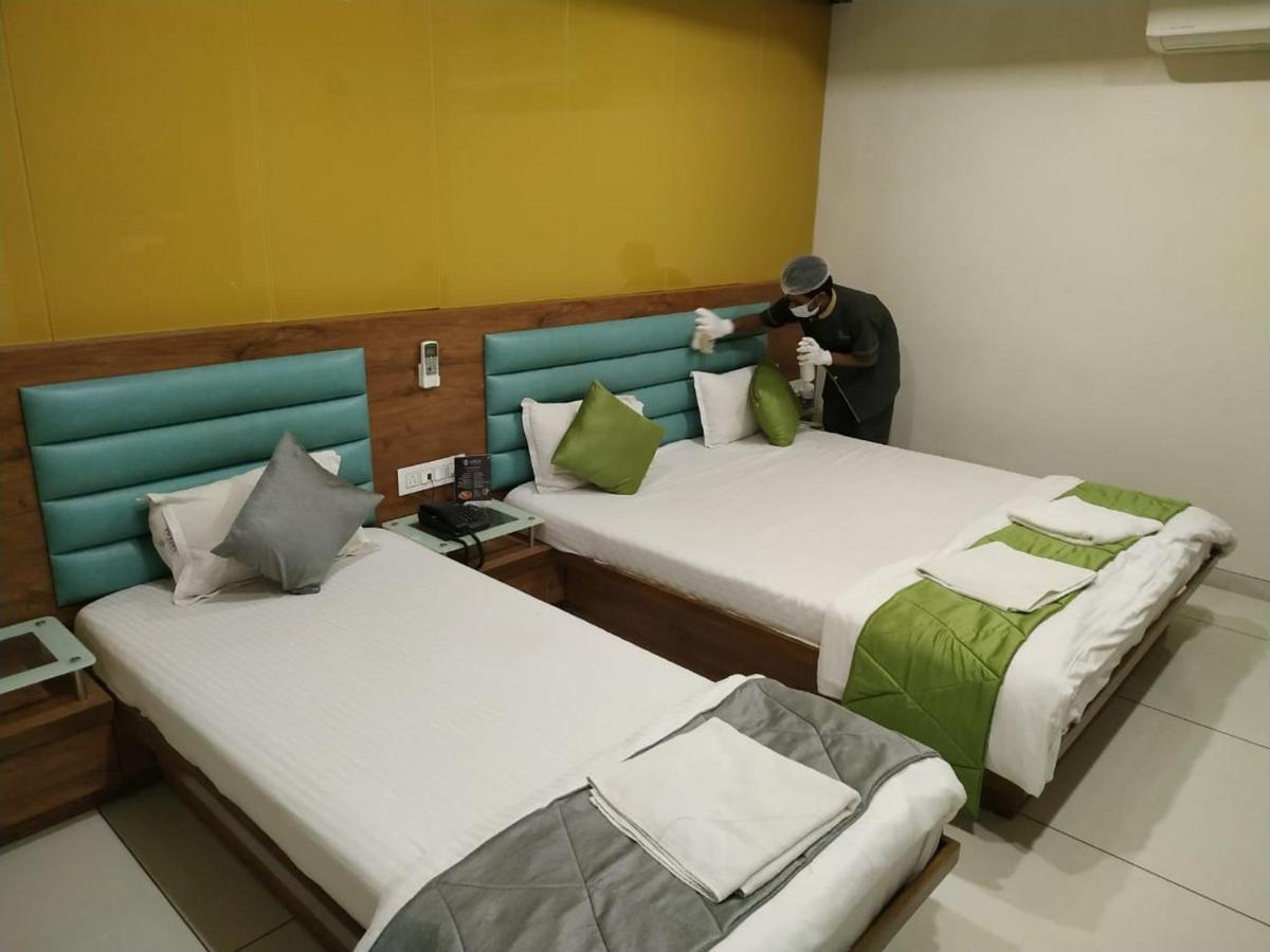 Hotel Satkar Chhatral Exterior foto